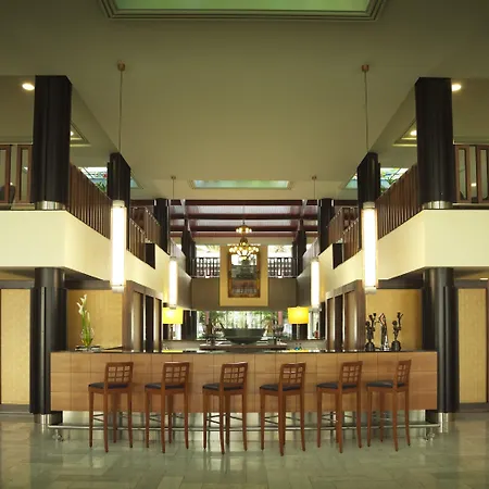 Adrián Roca Nivaria Hotel 5*