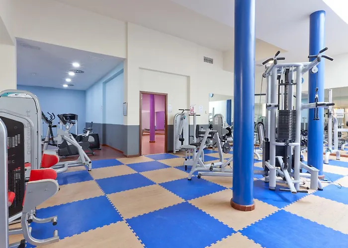 Adrián Roca Nivaria Hotel