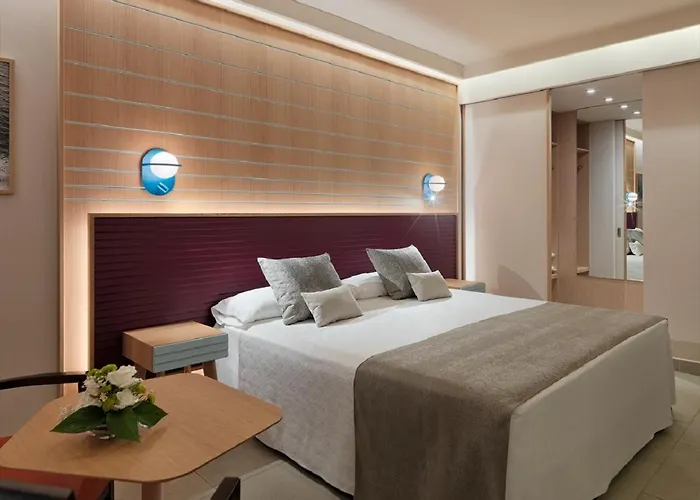 Hotel Adrián Roca Nivaria 5*