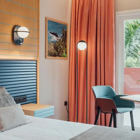 Adrian Roca Nivaria Hotel Costa Adeje (Tenerife)
